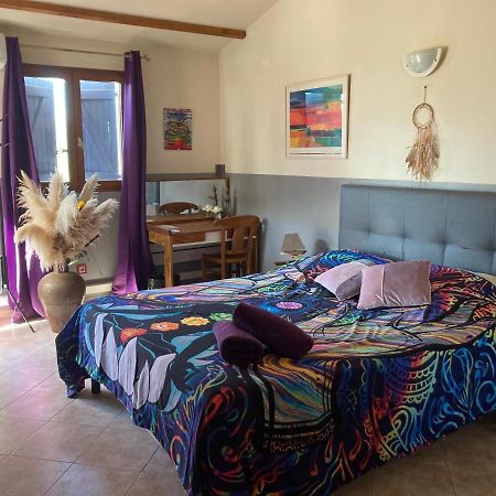 B&B Macchia Verdata Avec Piscine Монасья-д’Оллен Экстерьер фото