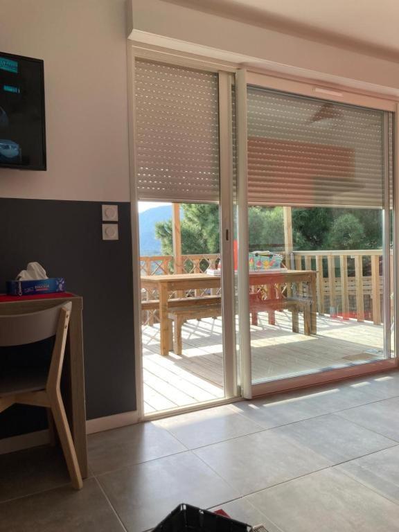 B&B Macchia Verdata Avec Piscine Монасья-д’Оллен Экстерьер фото